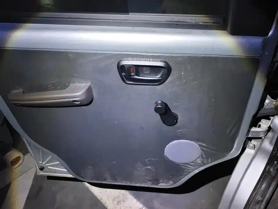 Wuling Rongguang S 2023 1.5L Basic Model 5/7 Seats — миниатюра 7