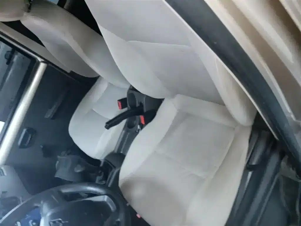 Wuling Rongguang S 2023 1.5L Basic Model 5/7 Seats — миниатюра 15