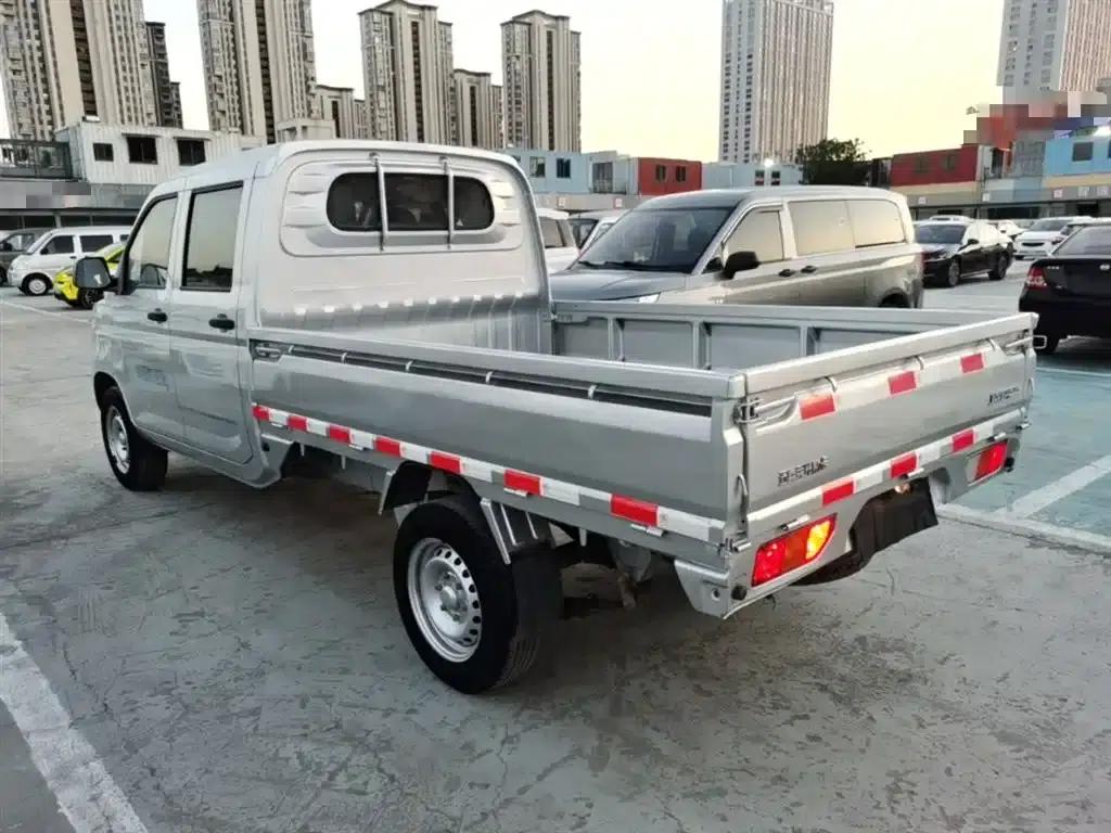 Wuling Rongguang New Card 2019 Model 1.8L Double Cab National VI Emission Standard LJ479Q6 — миниатюра 5