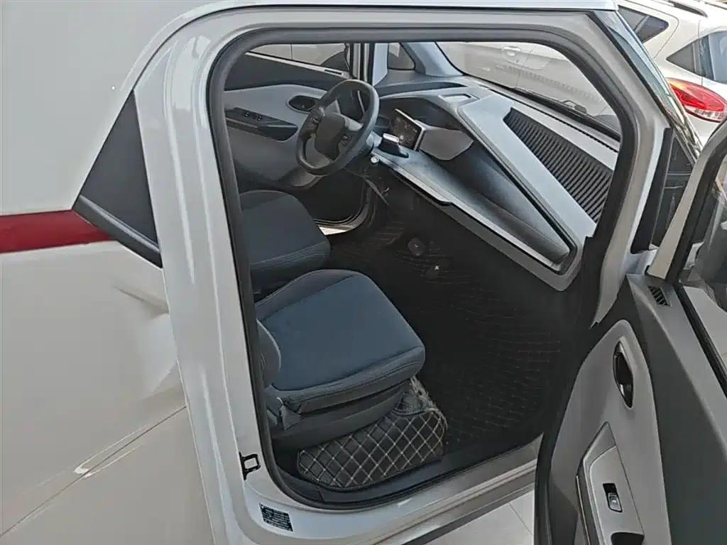 Wuling NanoEV 2021 Fun Edition — миниатюра 25