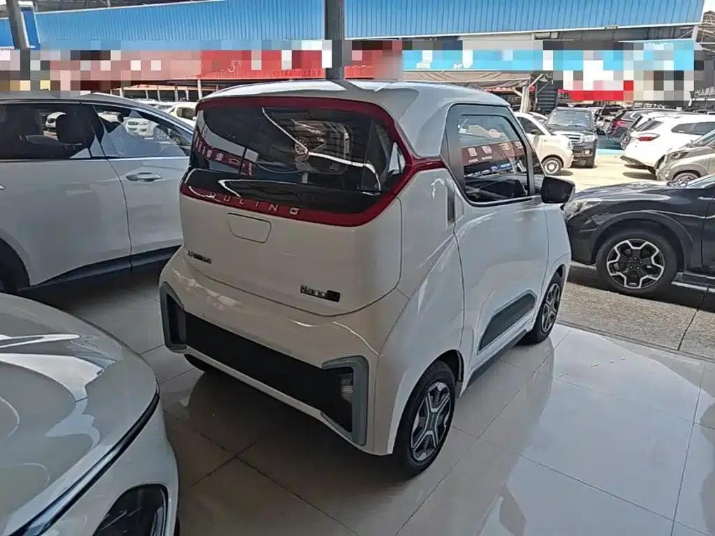 Wuling NanoEV 2021 Fun Edition — миниатюра 7