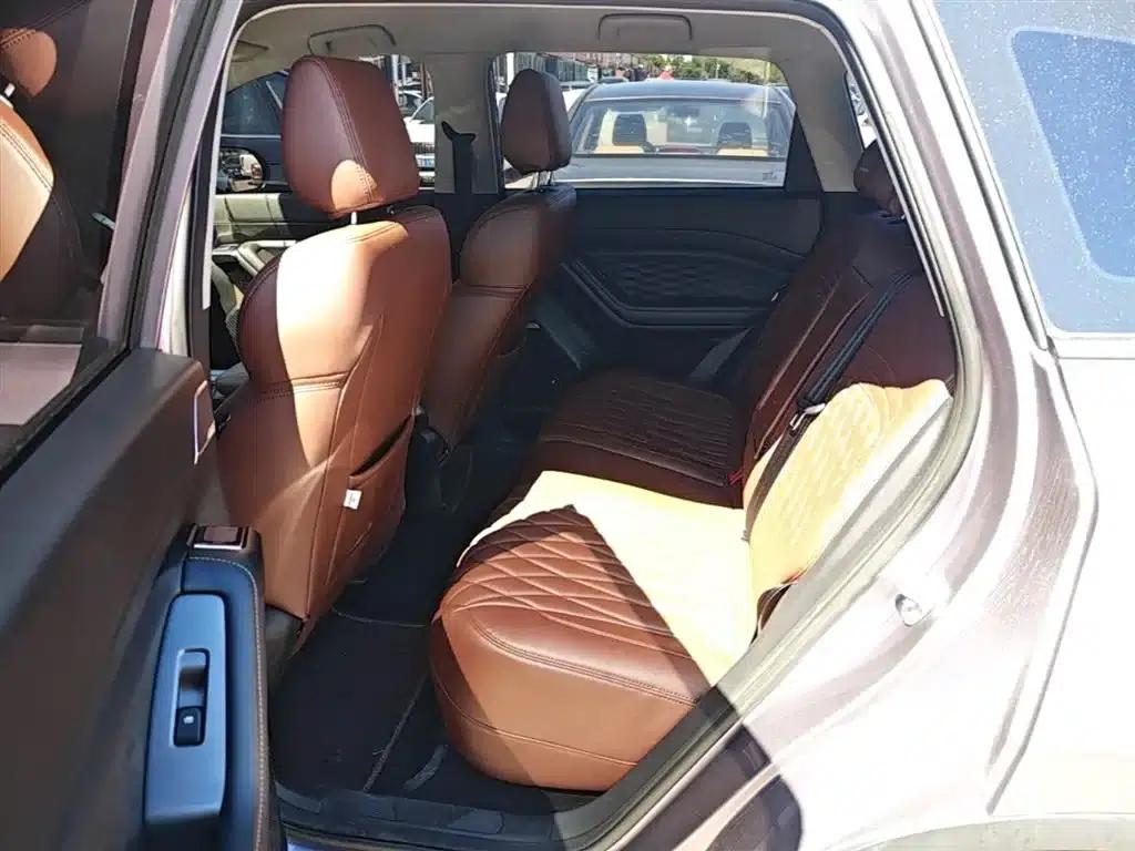 Wuling Xingyun 2023 2.0L DHT Standard Edition — миниатюра 17