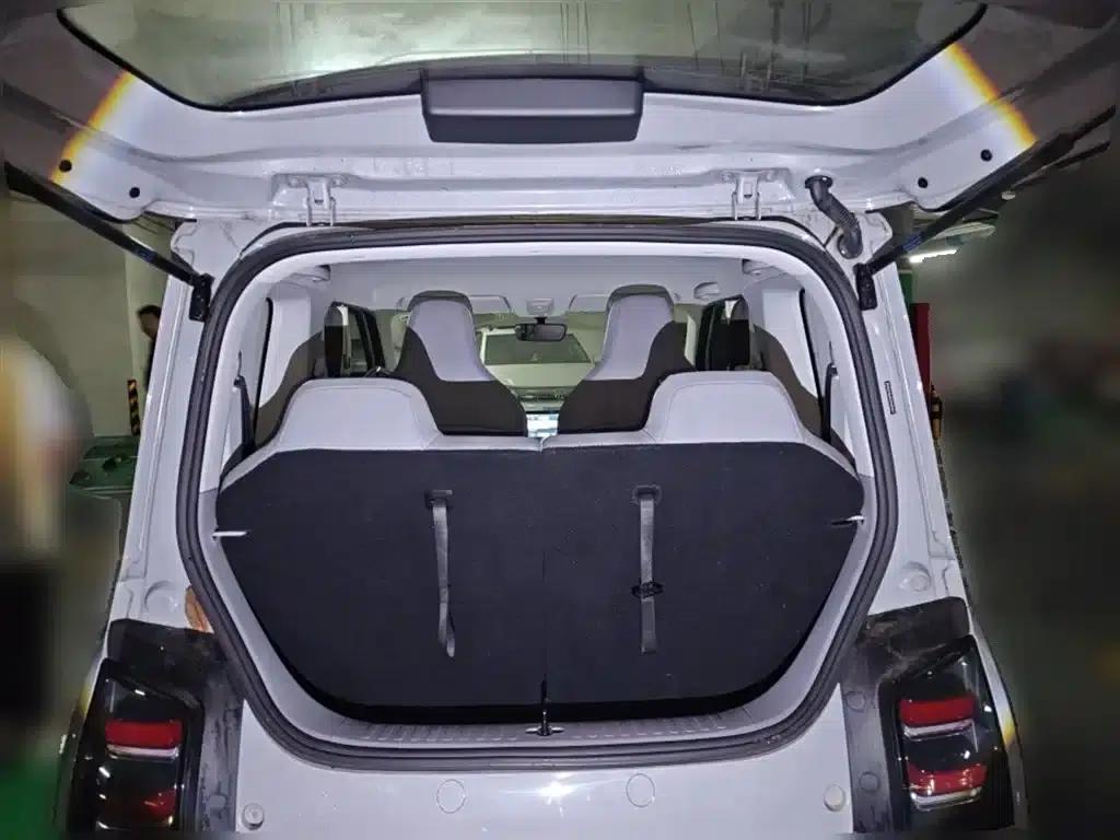 Wuling Air ev Clear Sky 2023 Model, Four-Seat - Advanced Edition — миниатюра 10