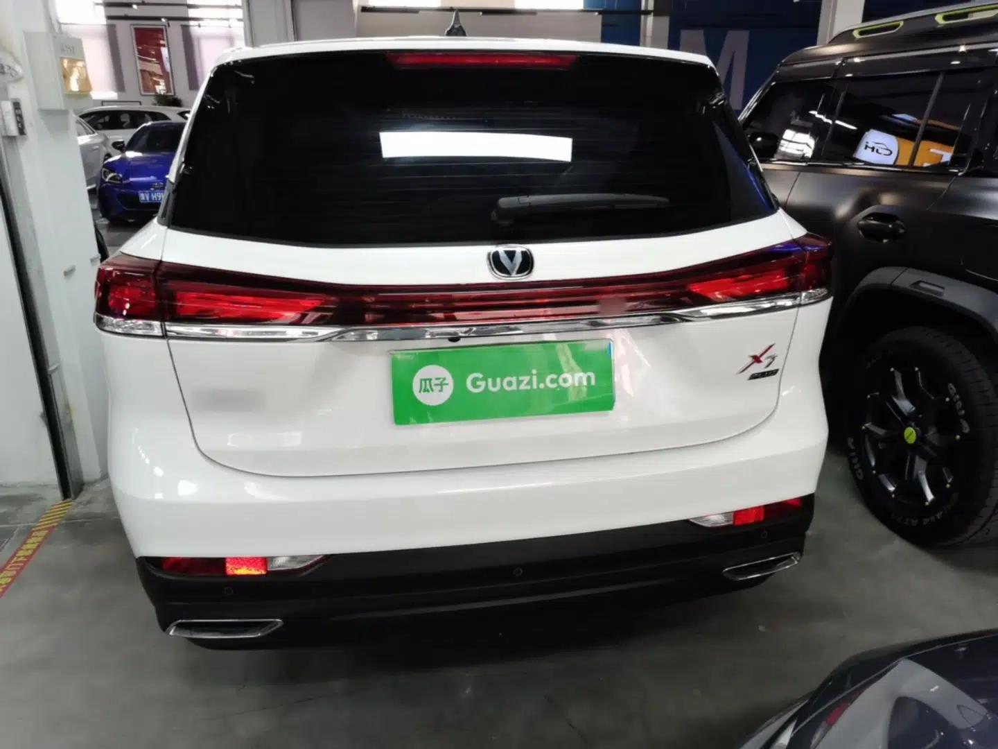 CHANGAN X7 PLUS 2024 1.5T Automatic Prestige 7-Seater — миниатюра 3