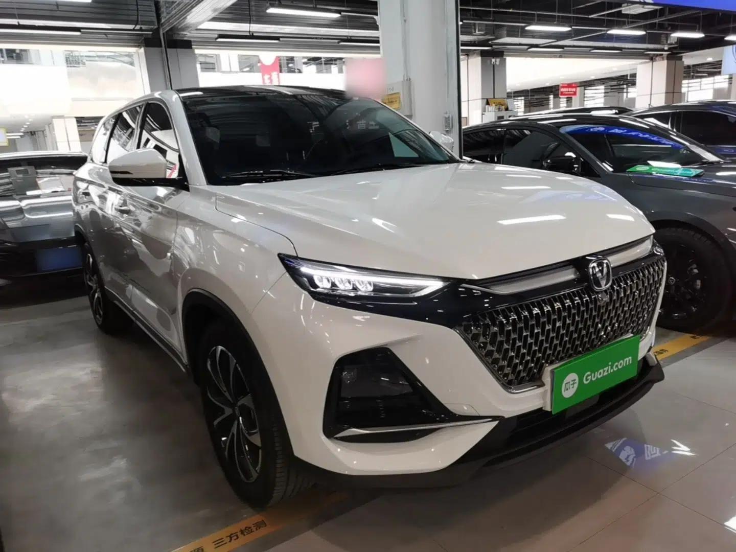 CHANGAN X7 PLUS 2024 1.5T Automatic Prestige 7-Seater — миниатюра 6