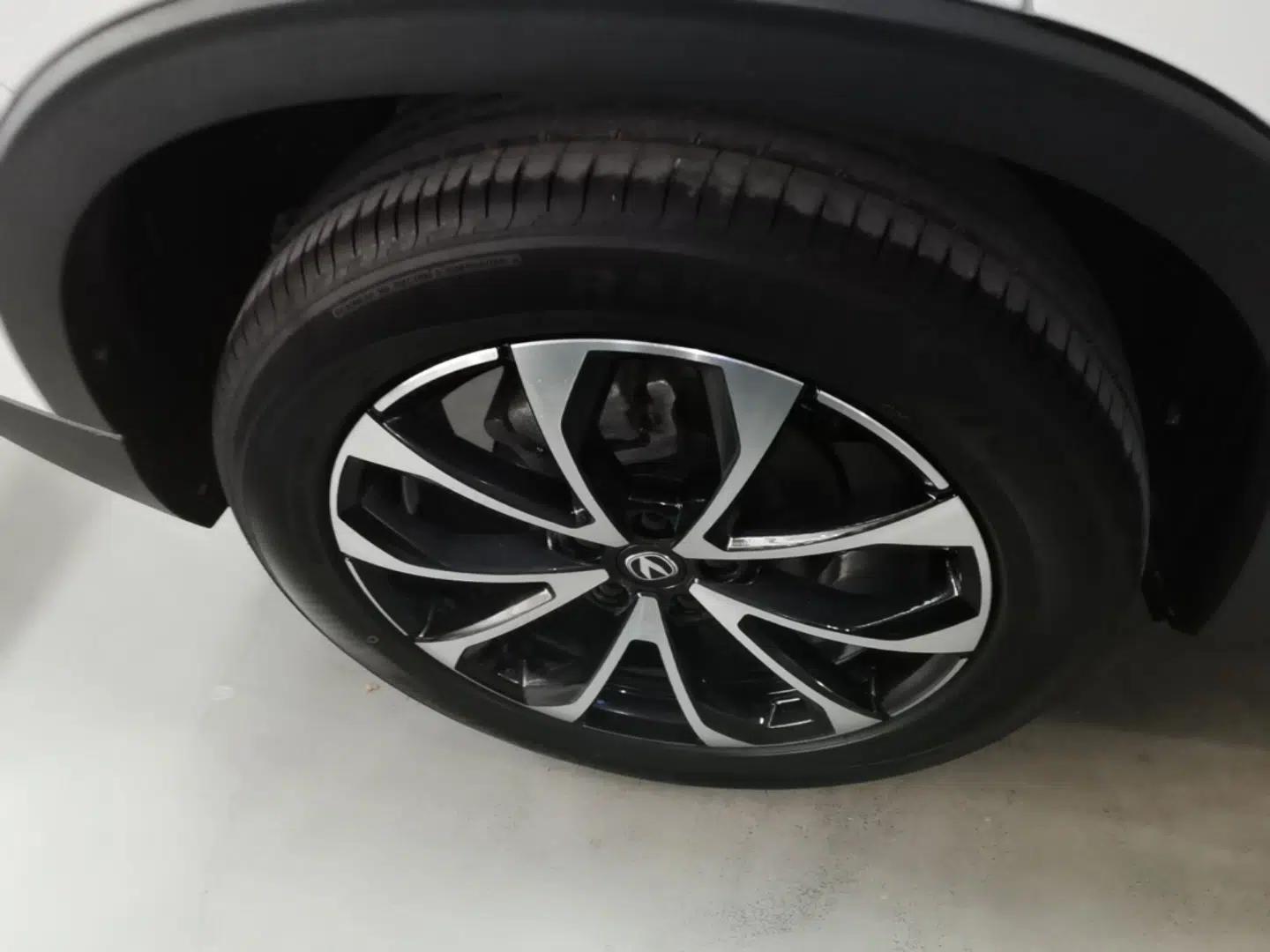 CHANGAN X7 PLUS 2024 1.5T Automatic Prestige 7-Seater — миниатюра 10
