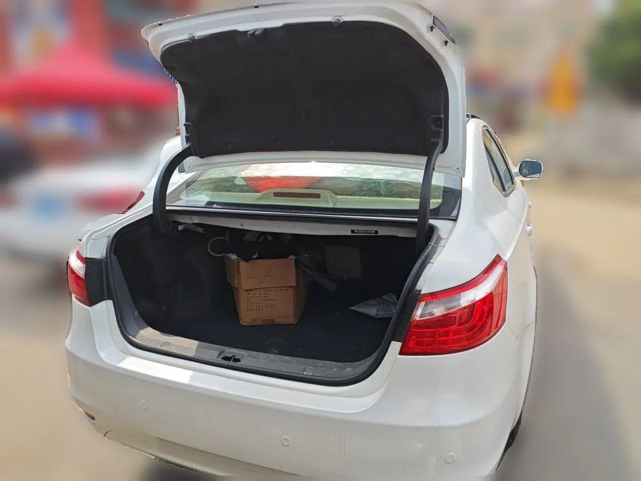 CHANGAN Raeton 2016 1.8T Automatic Smart Enjoyment Deluxe Model — миниатюра 20