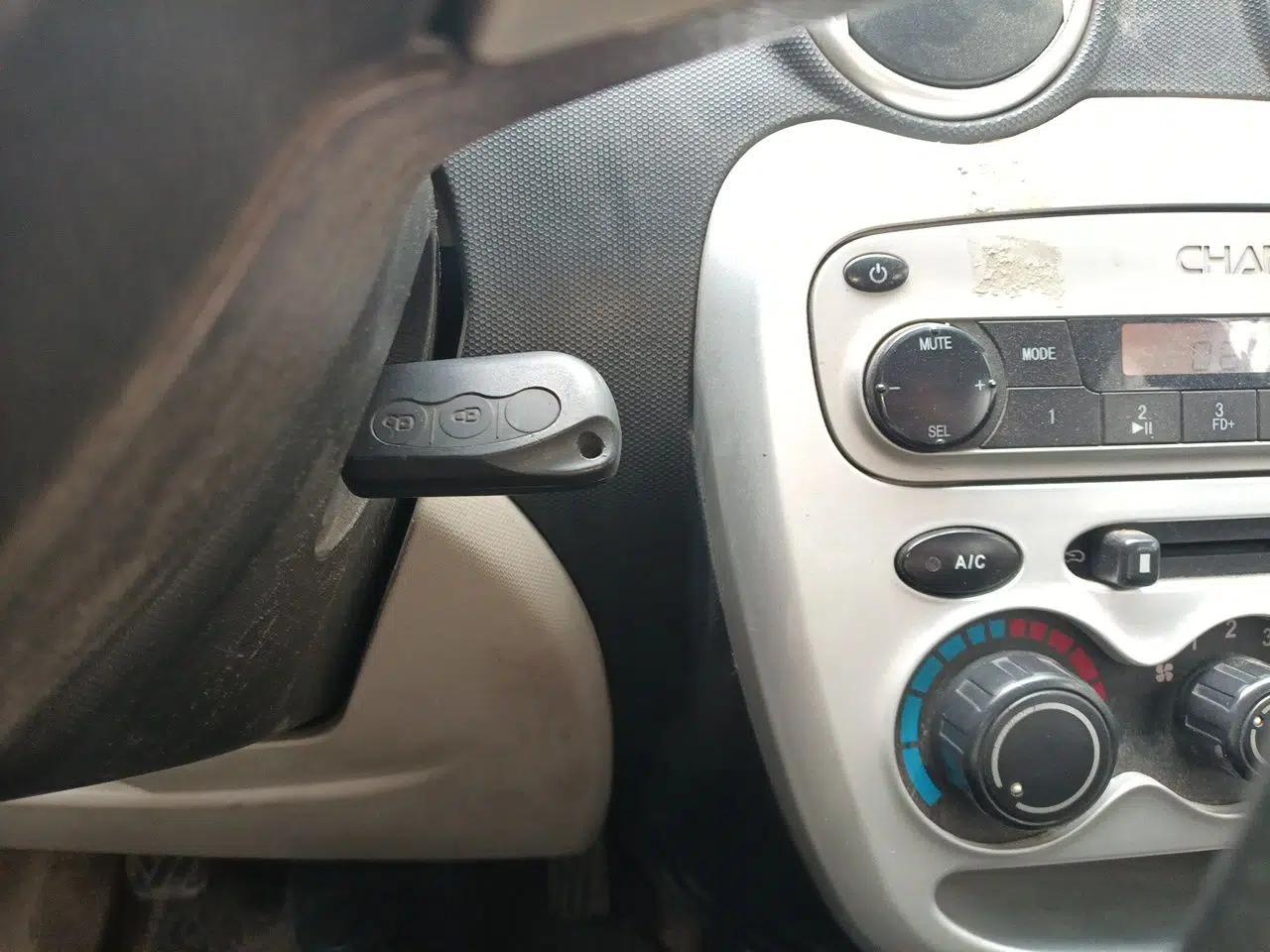 CHANGAN Benni mini 2012 1.0L Manual Family Edition China IV Standard — миниатюра 9