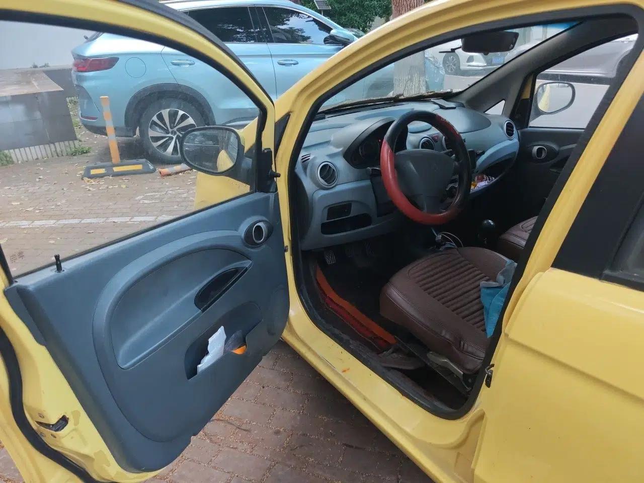 CHANGAN Benni mini 2011 1.0L IMT Comfort Edition — миниатюра 17