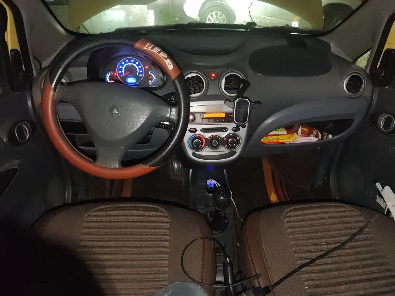 CHANGAN Benni mini 2011 1.0L IMT Comfort Edition — миниатюра 10