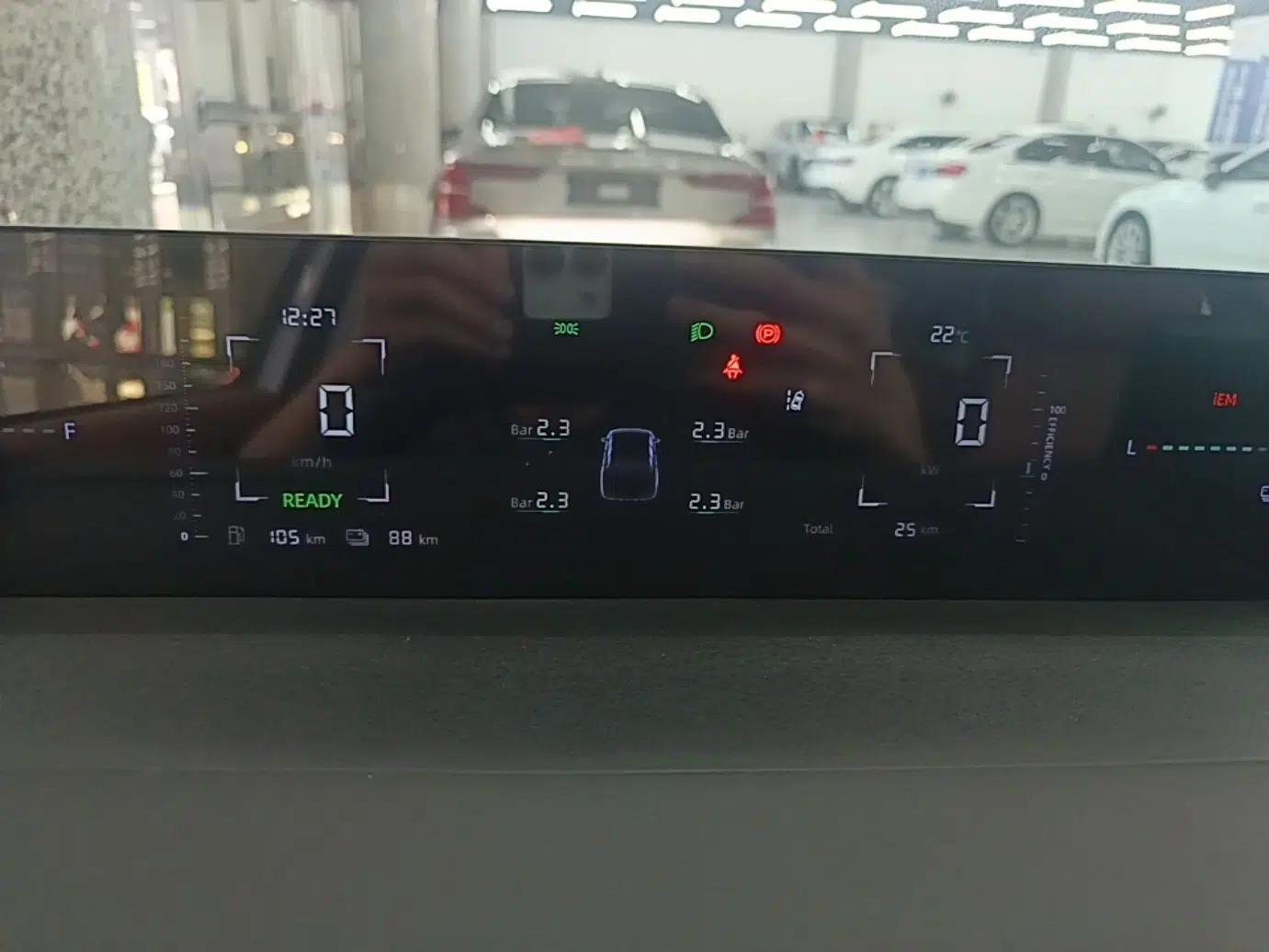 CHANGAN Eado PHEV 2025 Smart New Blue Whale 145KM Battleship Edition — миниатюра 15
