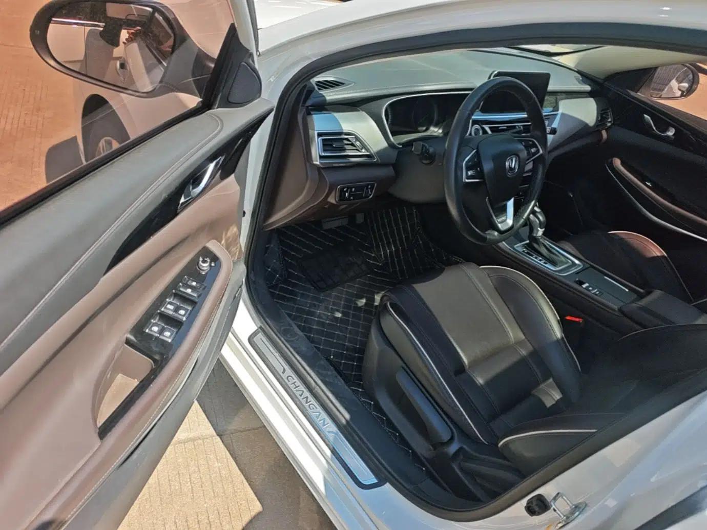 CHANGAN Raeton CC 2018 1.5T Automatic Haoya Model Guangmang Edition China V Standard — миниатюра 19