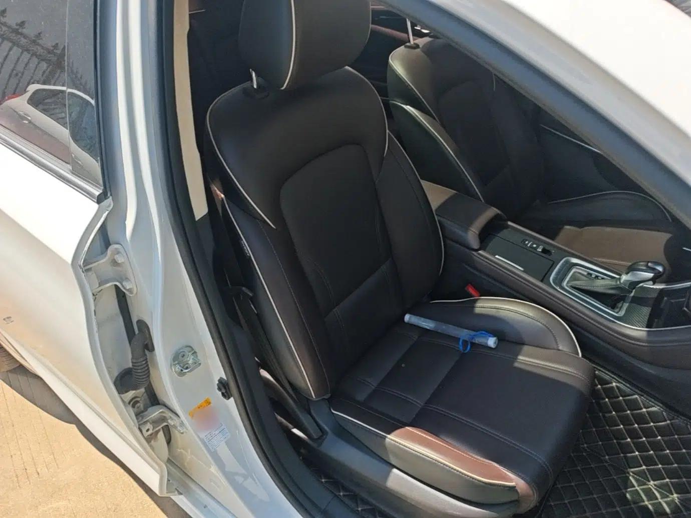 CHANGAN Raeton CC 2018 1.5T Automatic Haoya Model Guangmang Edition China V Standard — миниатюра 23