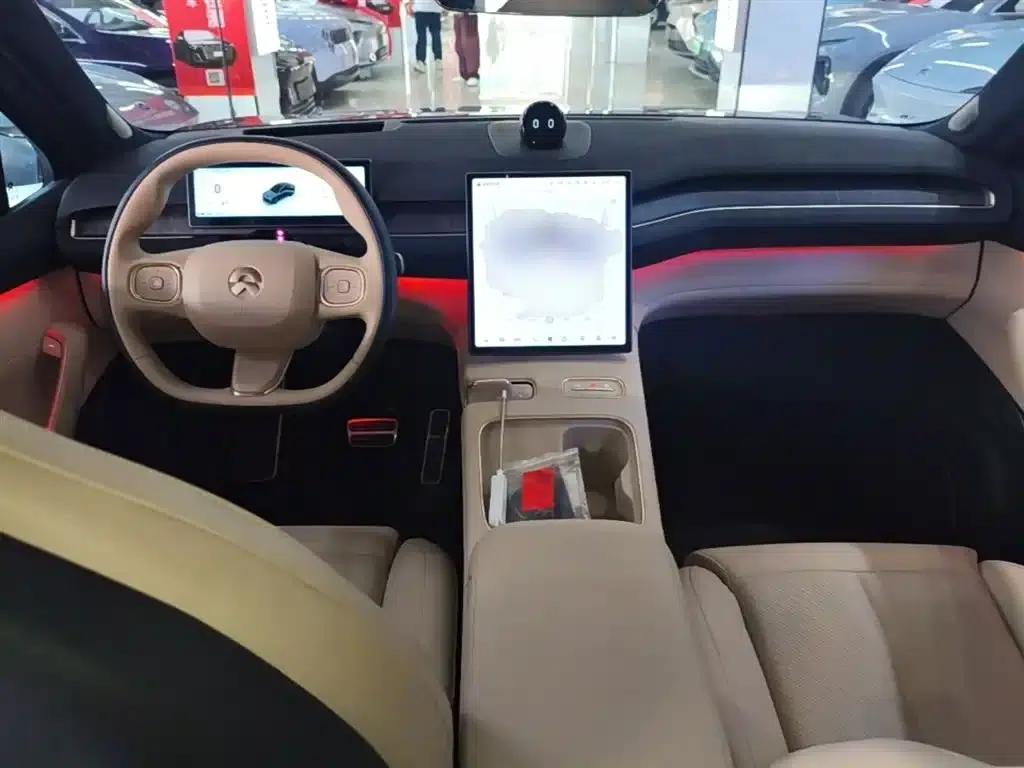 NIO EC7 2023 model 75kWh — миниатюра 10