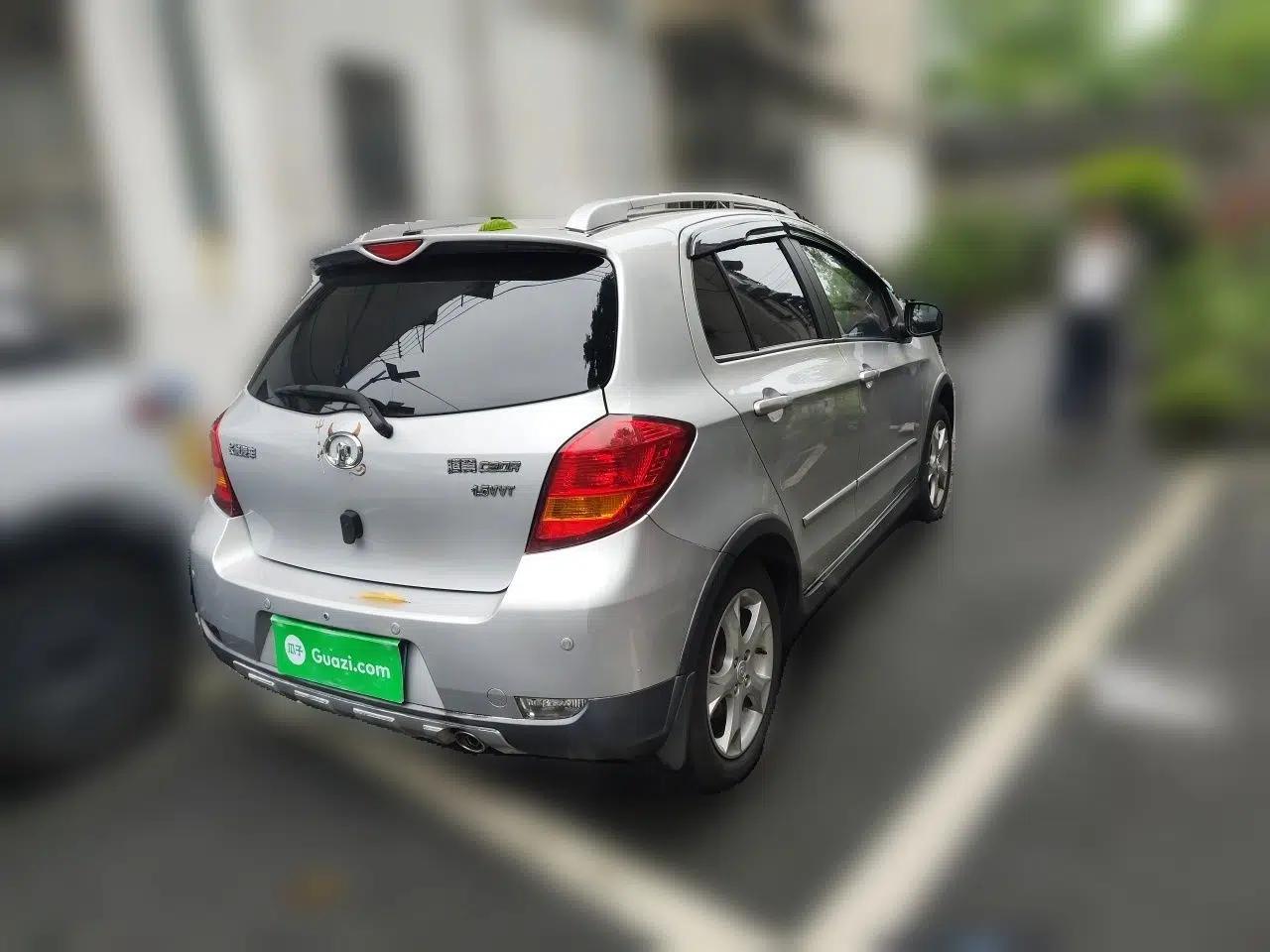 Great Wall C20R 2013 1.5L Manual Luxury Model — миниатюра 6