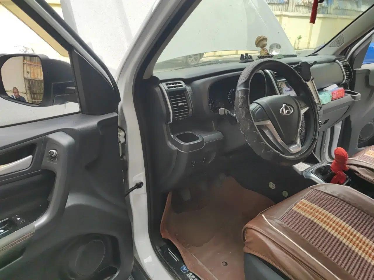 CHANGAN OSHAN X70A 2018 1.5L Manual Comfort Model — миниатюра 17