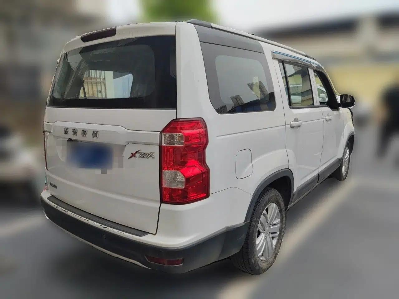 CHANGAN OSHAN X70A 2018 1.5L Manual Comfort Model — миниатюра 6