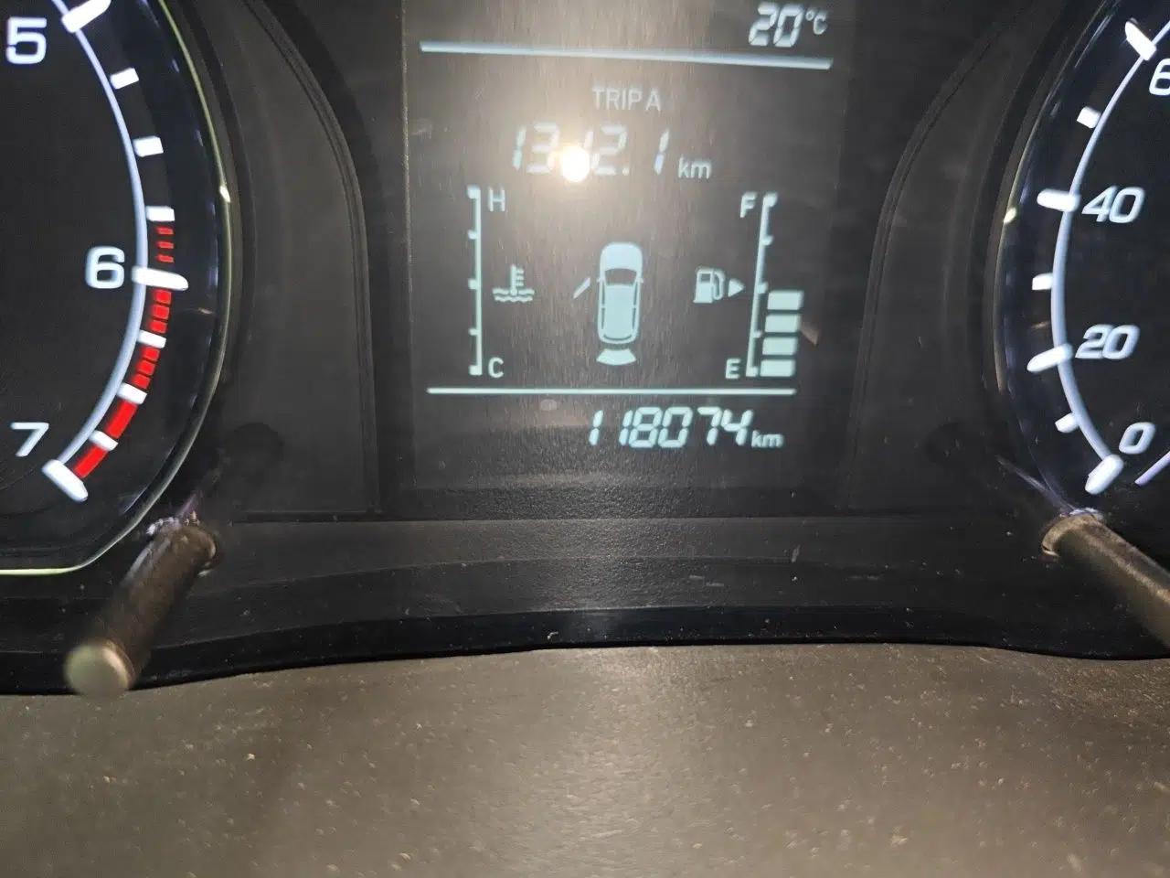 CHANGAN OSHAN X70A 2019 1.5L Manual Basic Version China VI Standard — миниатюра 13