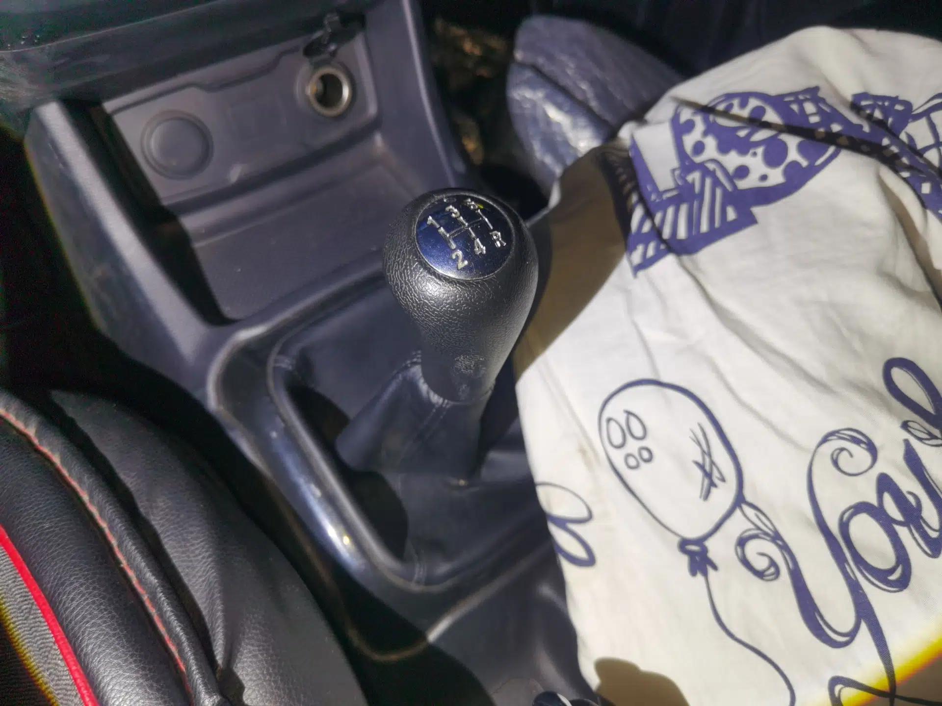 CHANGAN OSHAN X70A 2019 1.5L Manual Basic Version China VI Standard — миниатюра 15