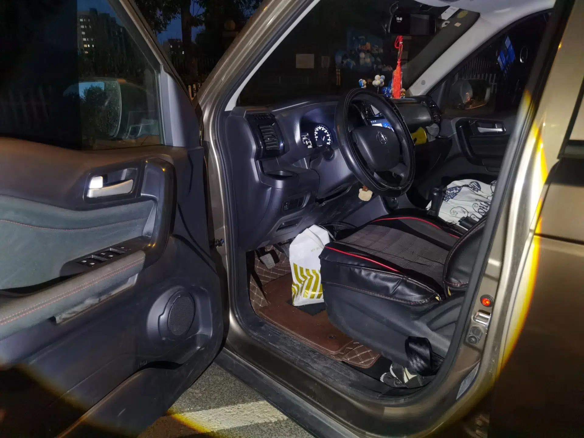 CHANGAN OSHAN X70A 2019 1.5L Manual Basic Version China VI Standard — миниатюра 17