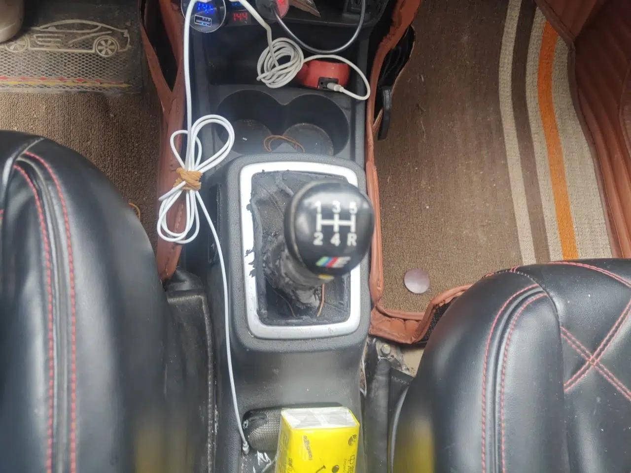 CHANGAN OSHAN Olisway 2013 1.4L Manual Jingxiang Model — миниатюра 15
