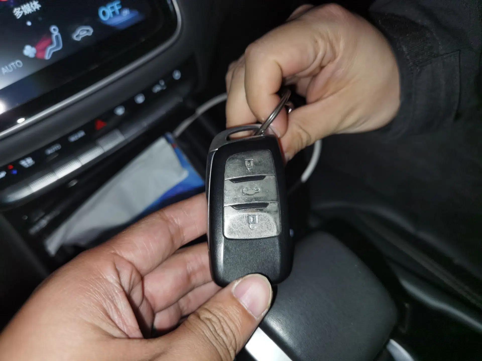 CHANGAN OSHAN COSPro 2021 1.5T Automatic Flagship 7-Seater — миниатюра 17