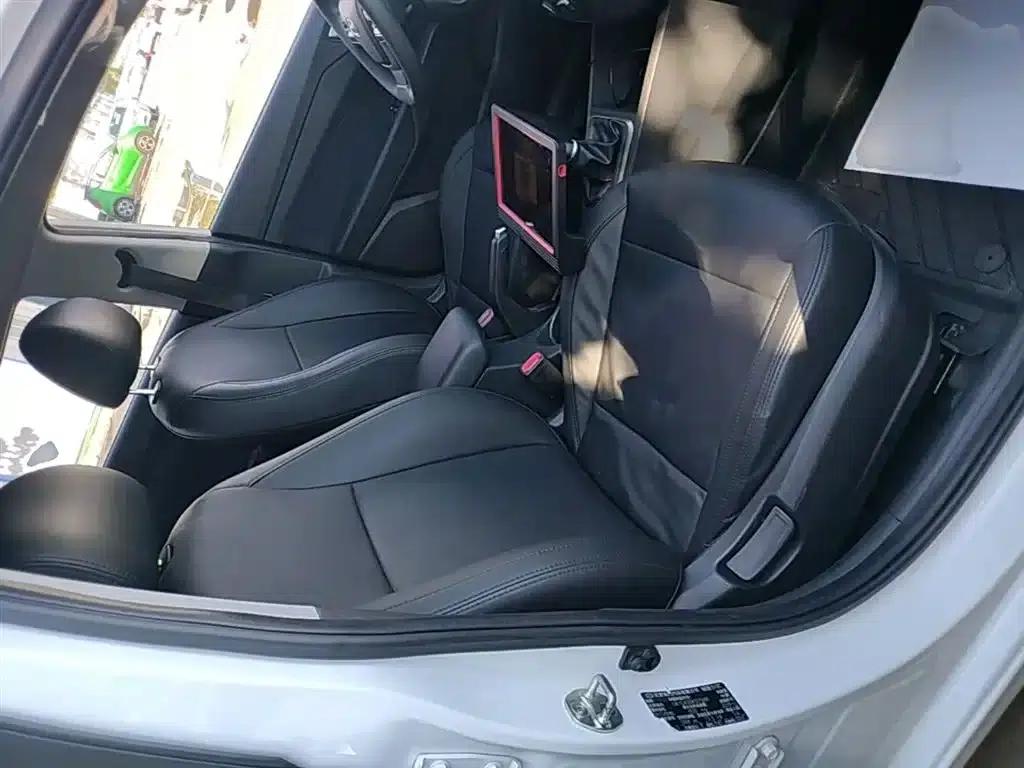 2020 Hyundai Verna 1.4L Manual GLS Cool Edition — миниатюра 25