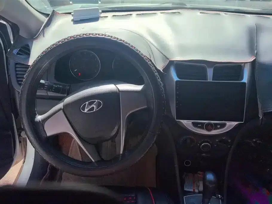 Ruiyi 2014 1.4L Automatic GLX — миниатюра 15