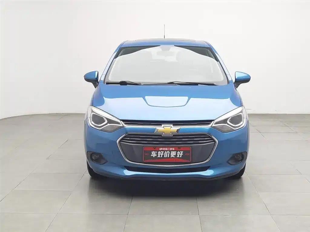 Chevrolet Aveo RV 2016 1.5L Automatic Fun Edition — миниатюра 3