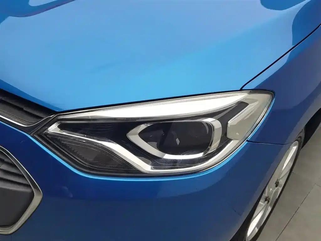 Chevrolet Aveo RV 2016 1.5L Automatic Fun Edition — миниатюра 7