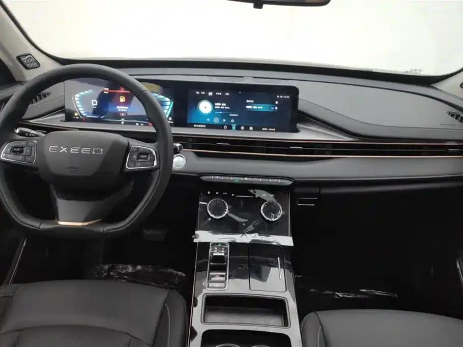 Exeed C-DM 2022 1.5TCI-DHT 105KM Wind Chaser Edition — миниатюра 12