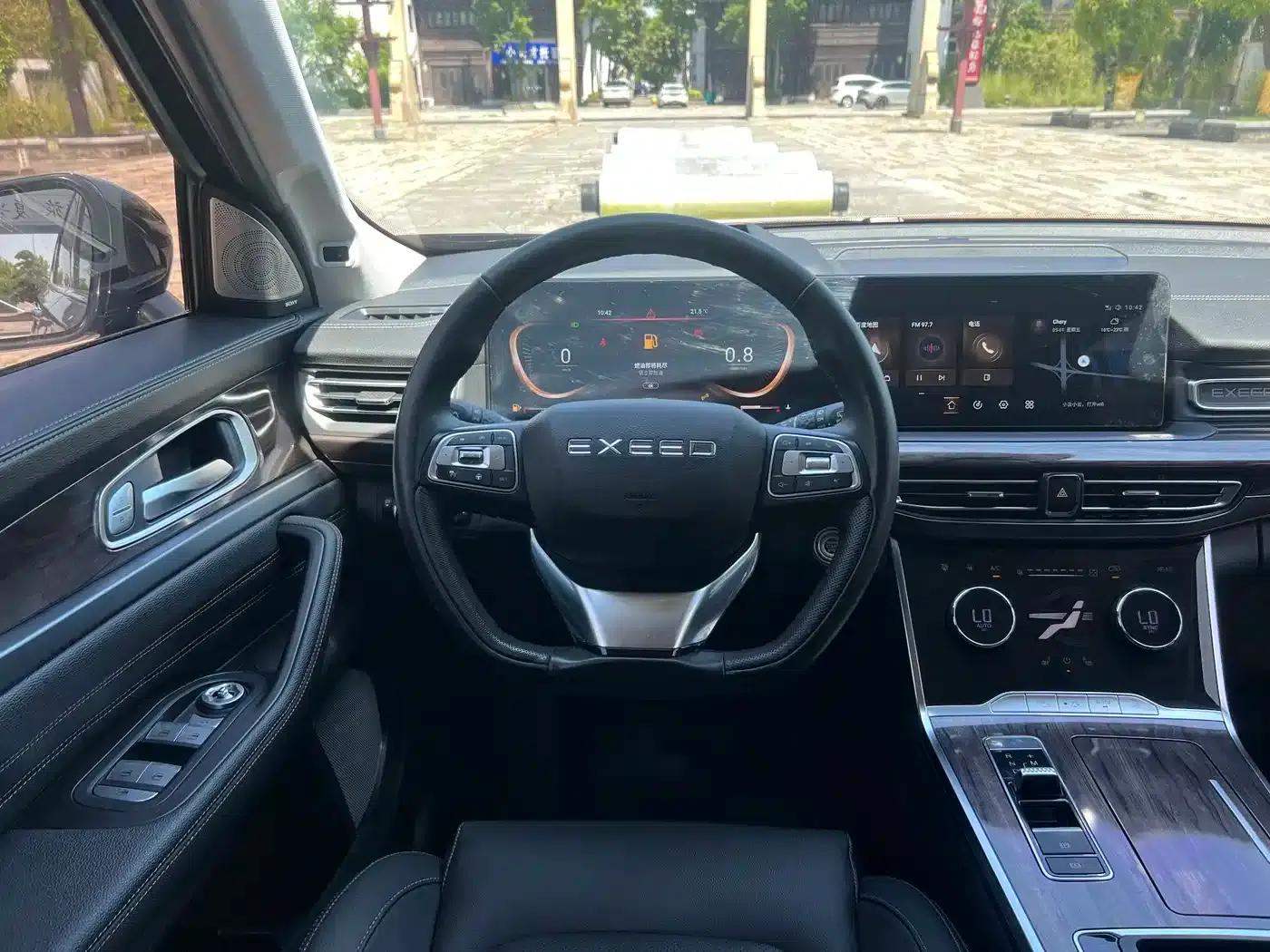 Starlight Moon 2021 400T 2WD Starlight Pro Edition 7-Seater — миниатюра 12