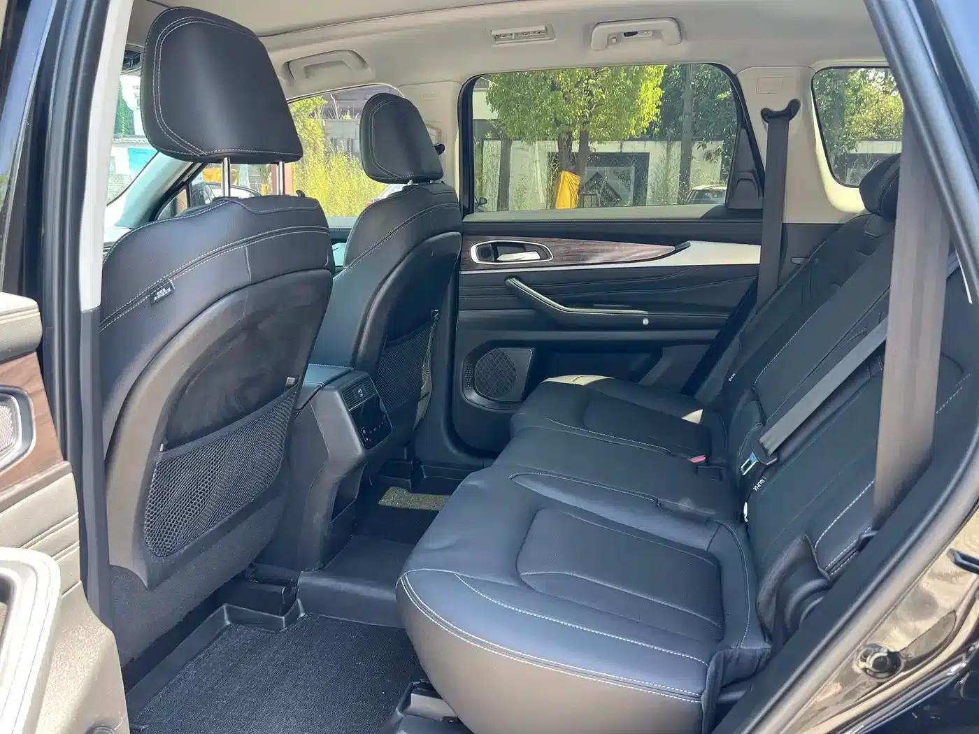Starlight Moon 2021 400T 2WD Starlight Pro Edition 7-Seater — миниатюра 8