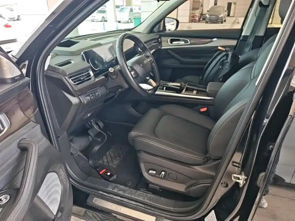 Starlight Moon 2021 400T 2WD Starlight Pro Edition 7-Seater — миниатюра 15