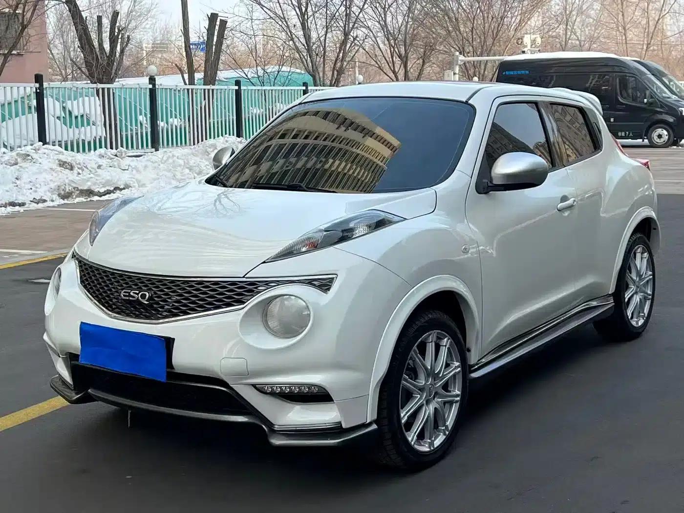 Infiniti ESQ 2014 1.6L Sporty Edition — миниатюра 1