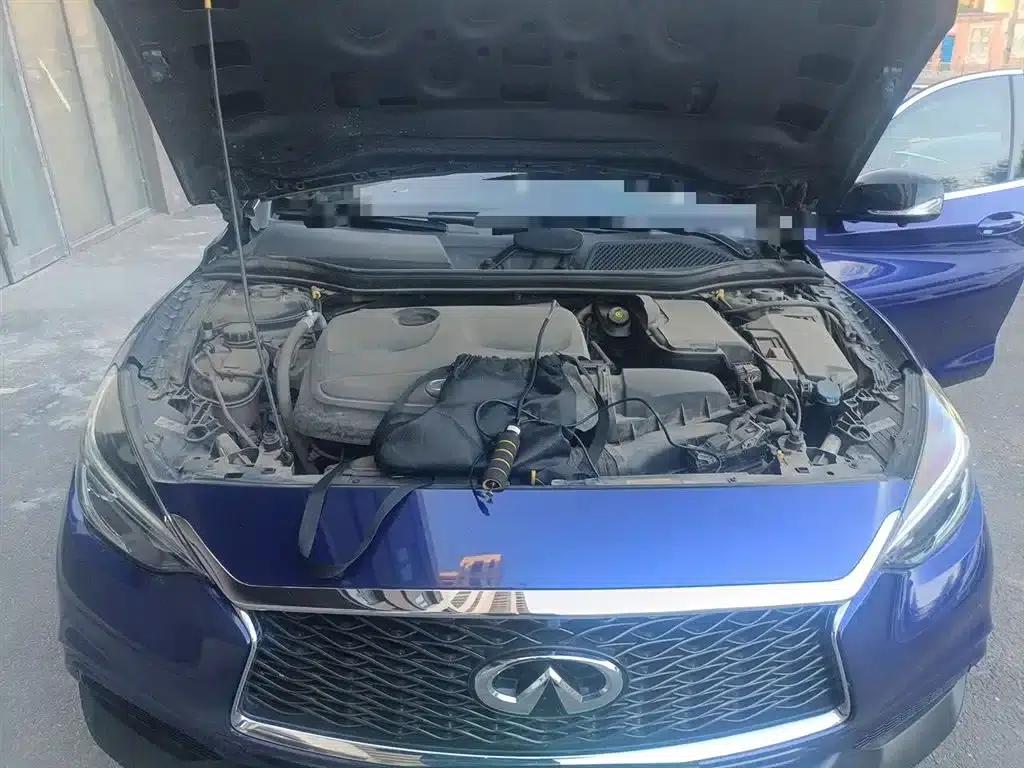 Infiniti QX30 2017 2.0T AWD Sport Edition — миниатюра 17