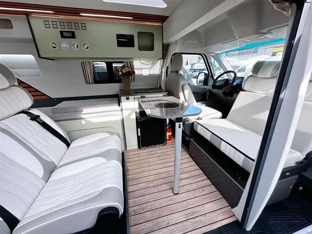 Remote Super VAN Motorhome 2026 All-Electric Version — миниатюра 11