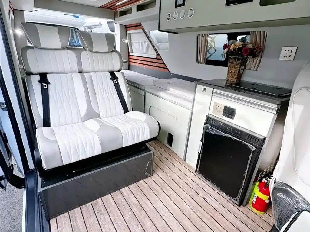 Remote Super VAN Motorhome 2026 All-Electric Version — миниатюра 14