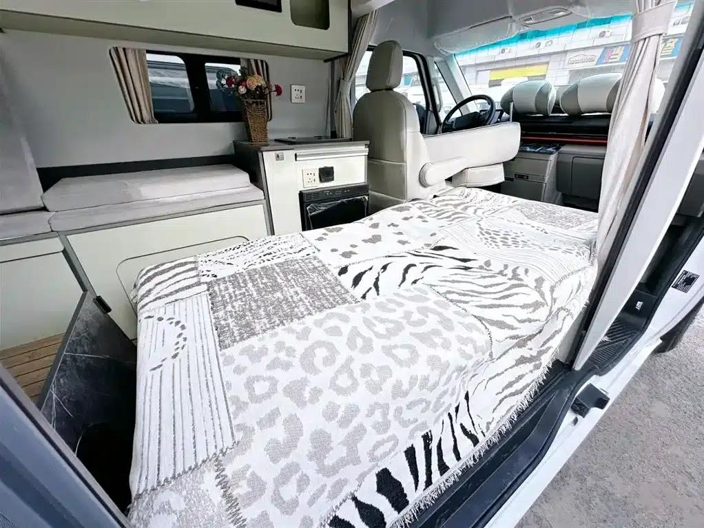 Remote Super VAN Motorhome 2026 All-Electric Version — миниатюра 15
