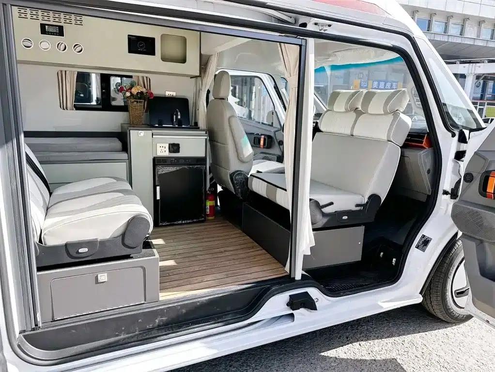Remote Super VAN Motorhome 2026 All-Electric Version — миниатюра 8