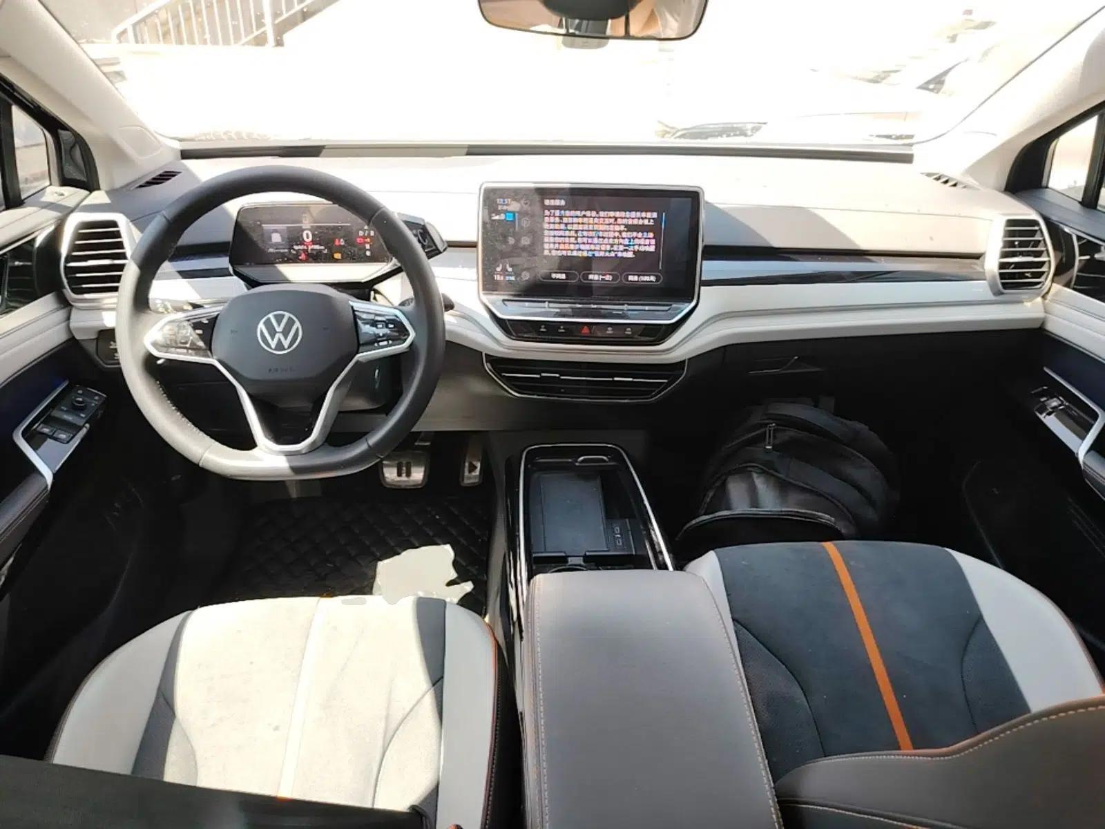 Volkswagen ID.6 CROZZ 2022 Long-Range PRO Edition — миниатюра 13