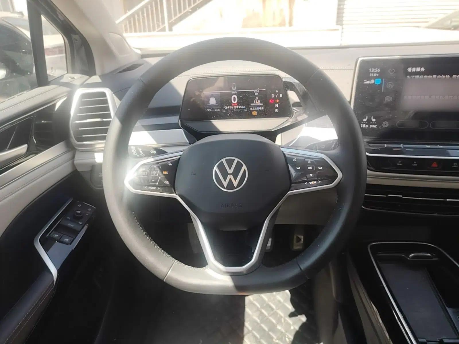 Volkswagen ID.6 CROZZ 2022 Long-Range PRO Edition — миниатюра 14