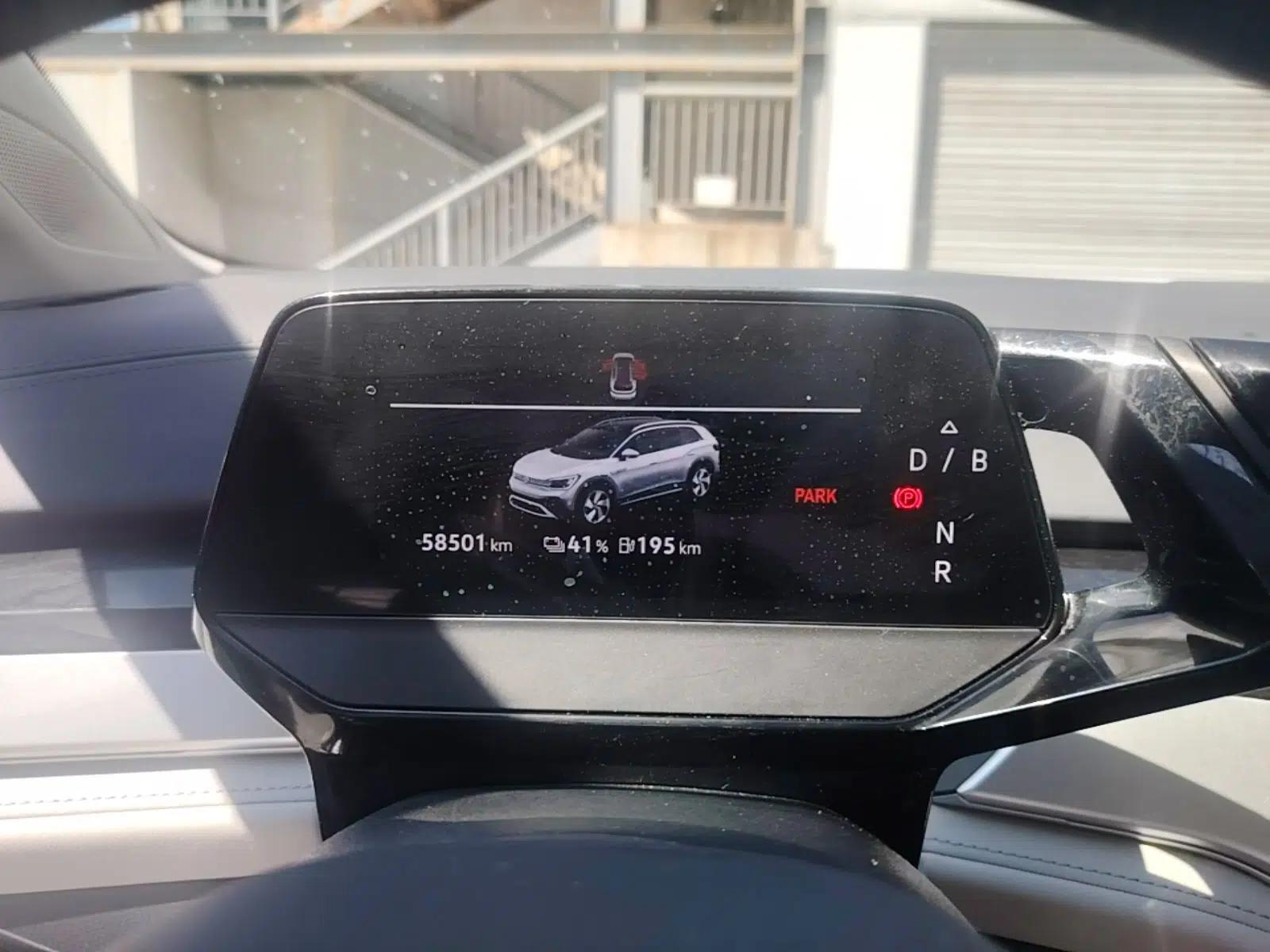 Volkswagen ID.6 CROZZ 2022 Long-Range PRO Edition — миниатюра 15