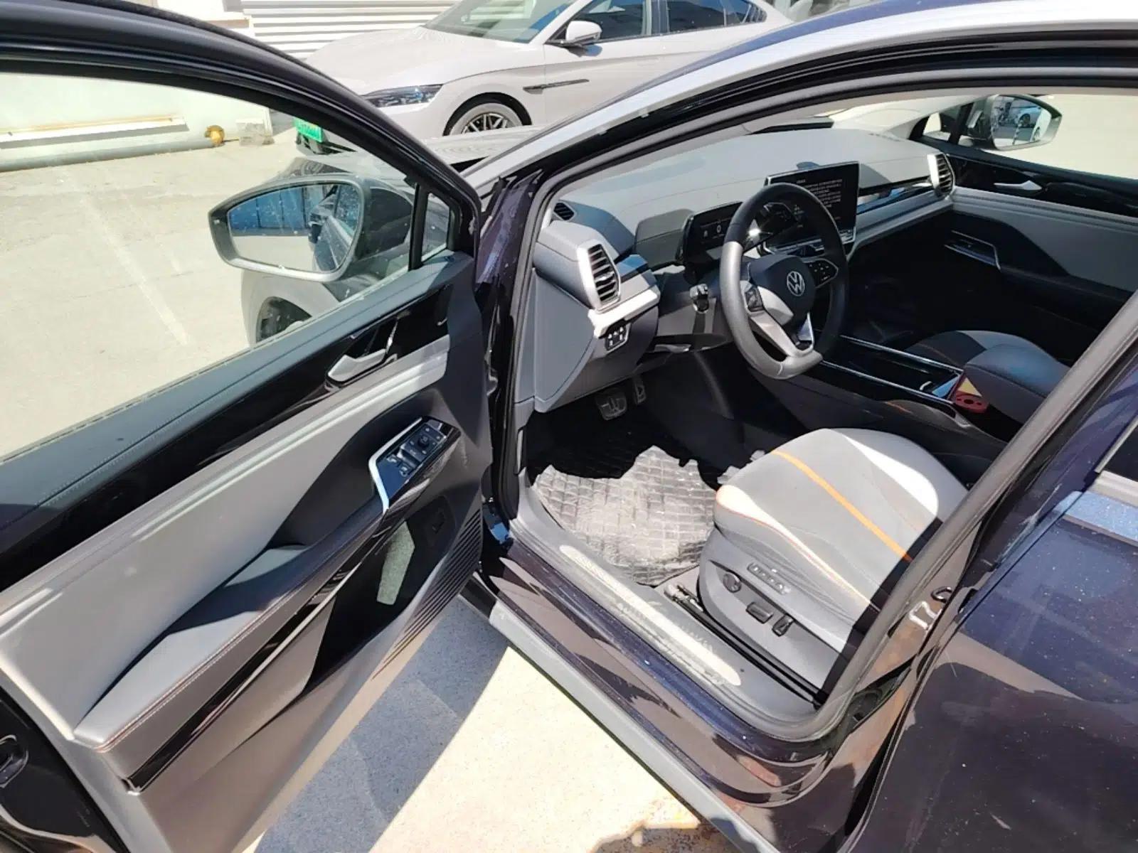 Volkswagen ID.6 CROZZ 2022 Long-Range PRO Edition — миниатюра 19