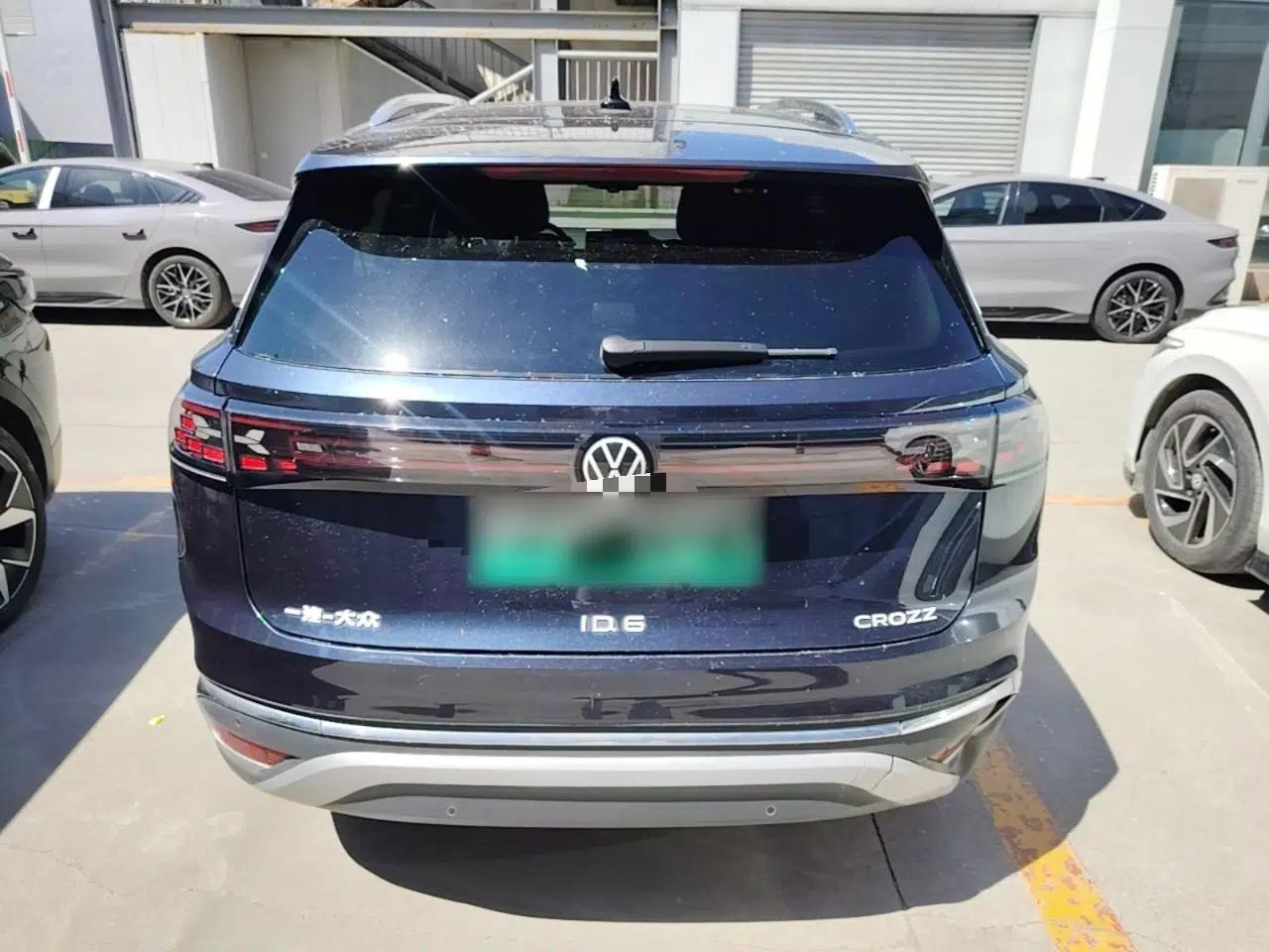 Volkswagen ID.6 CROZZ 2022 Long-Range PRO Edition — миниатюра 5