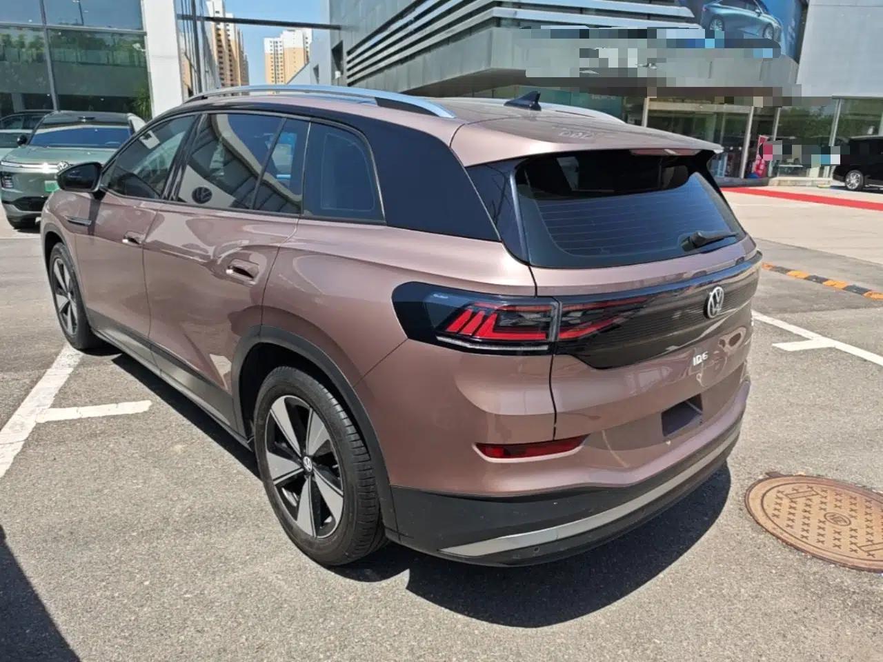Volkswagen ID.6 X 2022 Pure Edition — миниатюра 4
