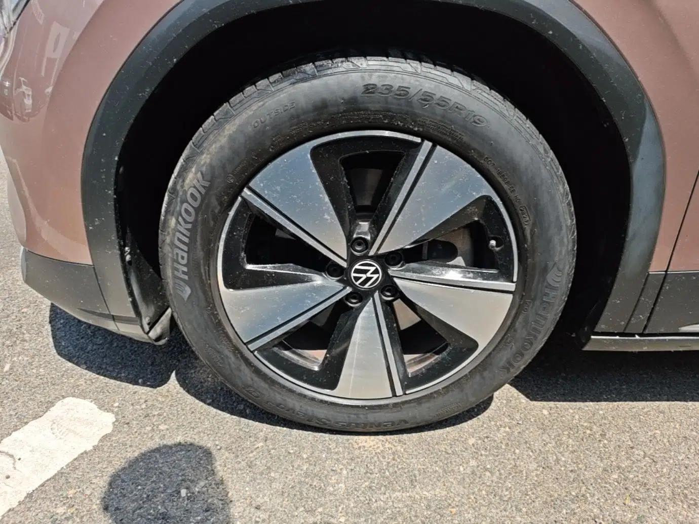 Volkswagen ID.6 X 2022 Pure Edition — миниатюра 8
