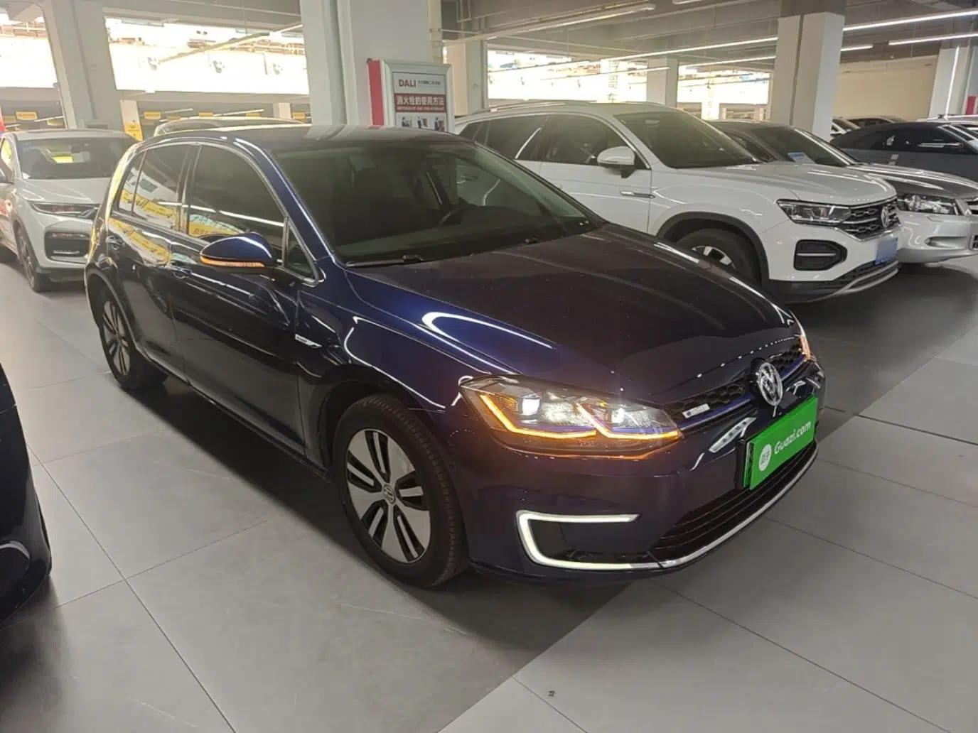 Volkswagen Golf New Energy 2018 e-Golf — миниатюра 3