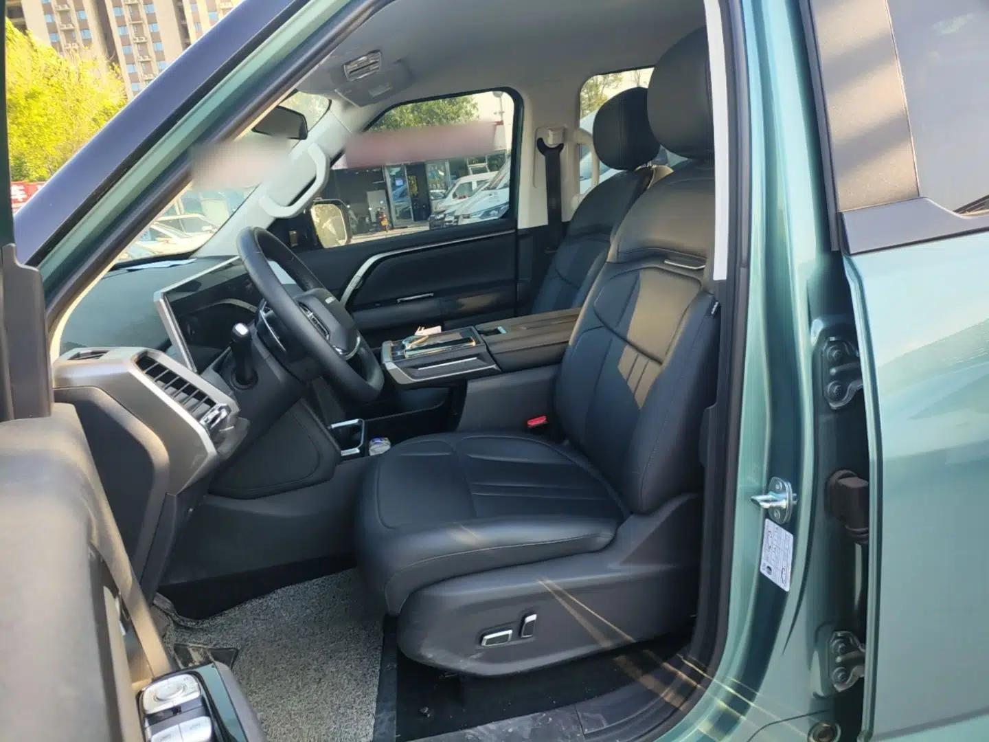 SAIC MAXUS Xingji X 2025 2.5T Luxury Edition — миниатюра 18