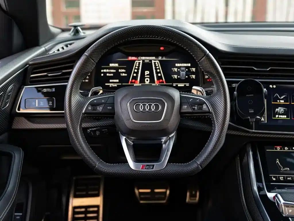 2021 Audi RS Q8 4.0T — миниатюра 12